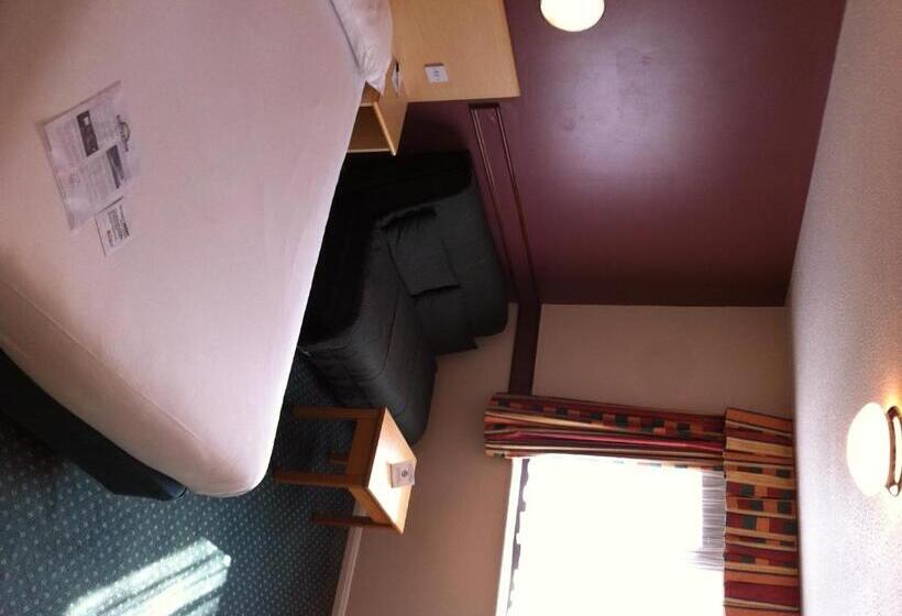 Номер Стандарт, Days Inn Hotel Sheffield South
