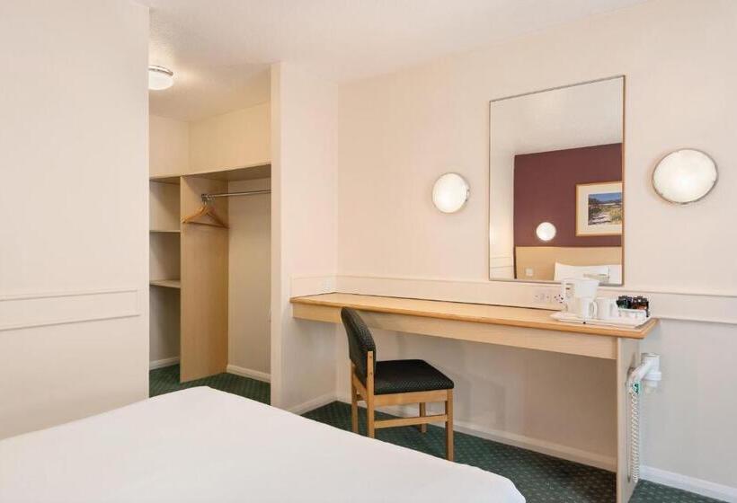 Номер Стандарт, Days Inn Hotel Sheffield South