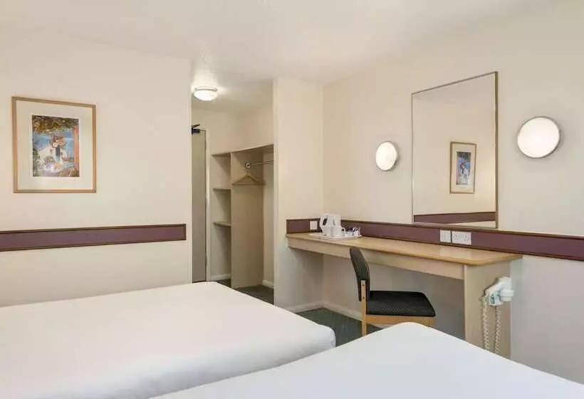 スタンダードルーム, Days Inn Hotel Sheffield South