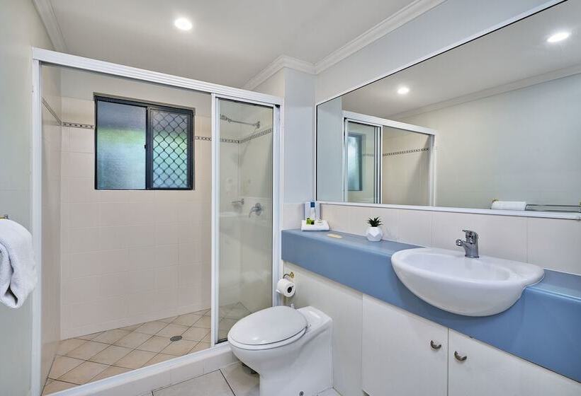 شقة غرفة واحدة, Getaway On Grafton