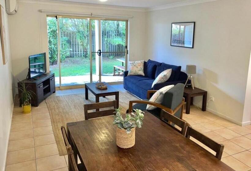 Апартаменты 1 Спальня, Byron Lakeside Holiday Apartments