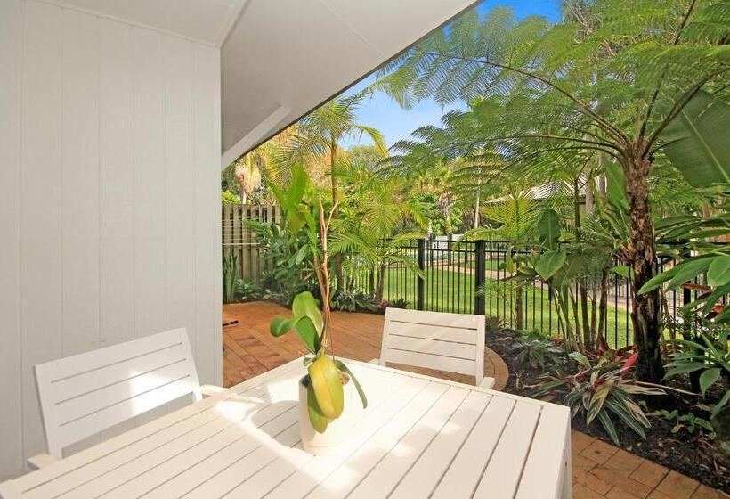 Апартаменты Deluxe 3 Спальни, Byron Lakeside Holiday Apartments