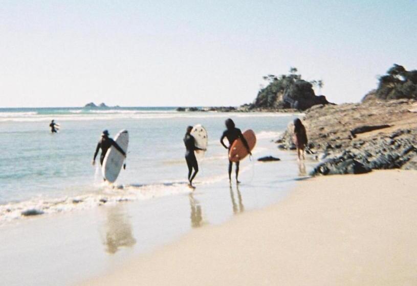 Апартаменты 2 Спальни Внутрение, Byron Lakeside Holiday Apartments