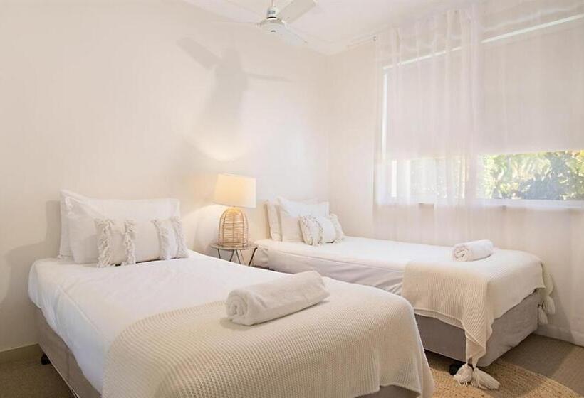 Апартаменты 2 Спальни Внутрение, Byron Lakeside Holiday Apartments