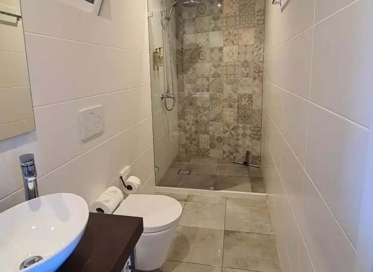 آپارتمان 1 خوابه, Casa Do Alto