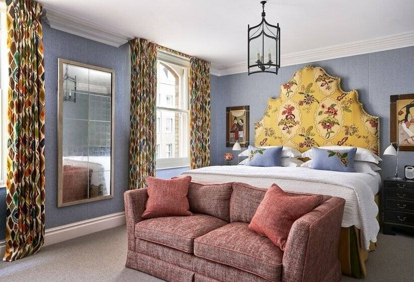 Номер Deluxe, Charlotte Street Hotel, Firmdale Hotels