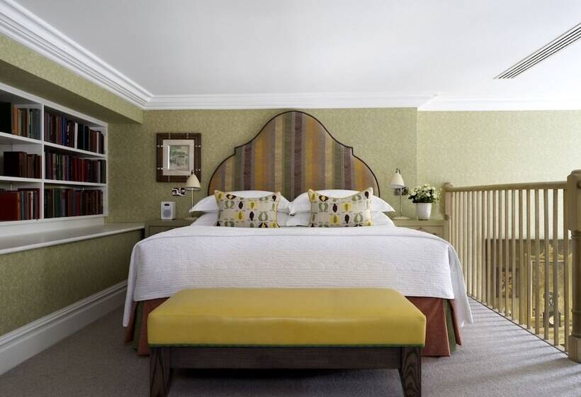 Люкс Superior, Charlotte Street Hotel, Firmdale Hotels