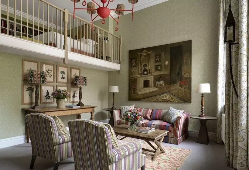 سوییت سوپریور, Charlotte Street Hotel, Firmdale Hotels