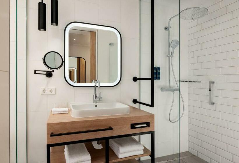 غرفة بيزنس, Four Points By Sheraton Panoramahaus Dornbirn