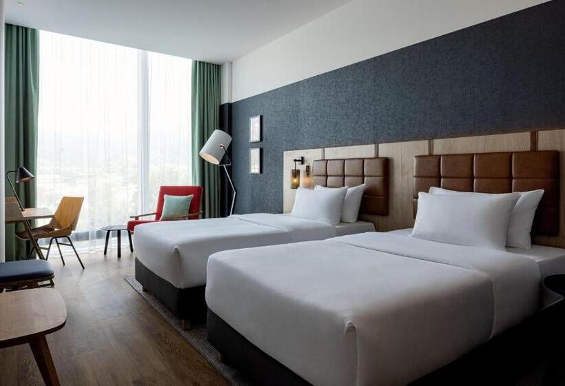 Номер бизнес-класса, Four Points By Sheraton Panoramahaus Dornbirn