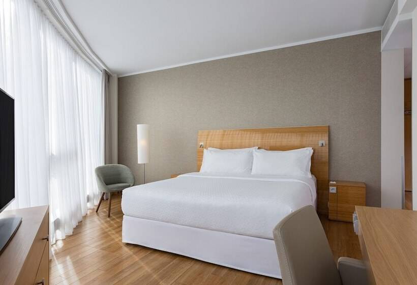 غرفة تنفيذية, Four Points By Sheraton Panoramahaus Dornbirn