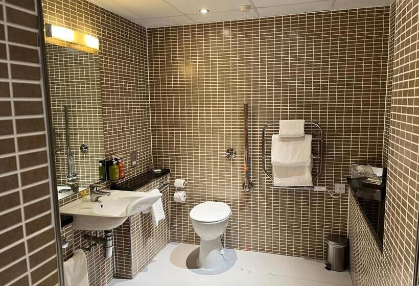 חדר סטנדרט מותאם לאדם עם מוגבלויות, Holiday Inn Dumfries, An Ihg