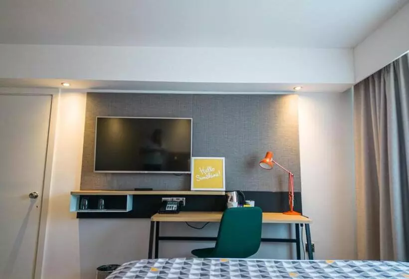 デラックスルーム, Holiday Inn South Normanton M1, Jct.28, An Ihg