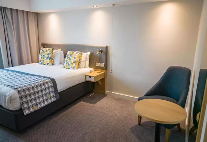 身障者適用スタンダードルーム, Holiday Inn South Normanton M1, Jct.28, An Ihg