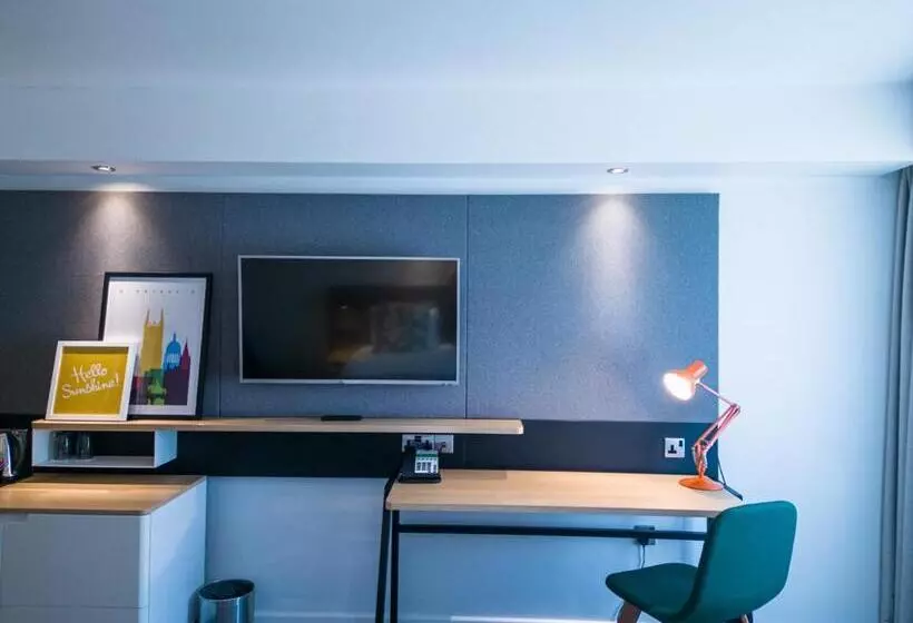 身障者適用スタンダードルーム, Holiday Inn South Normanton M1, Jct.28, An Ihg