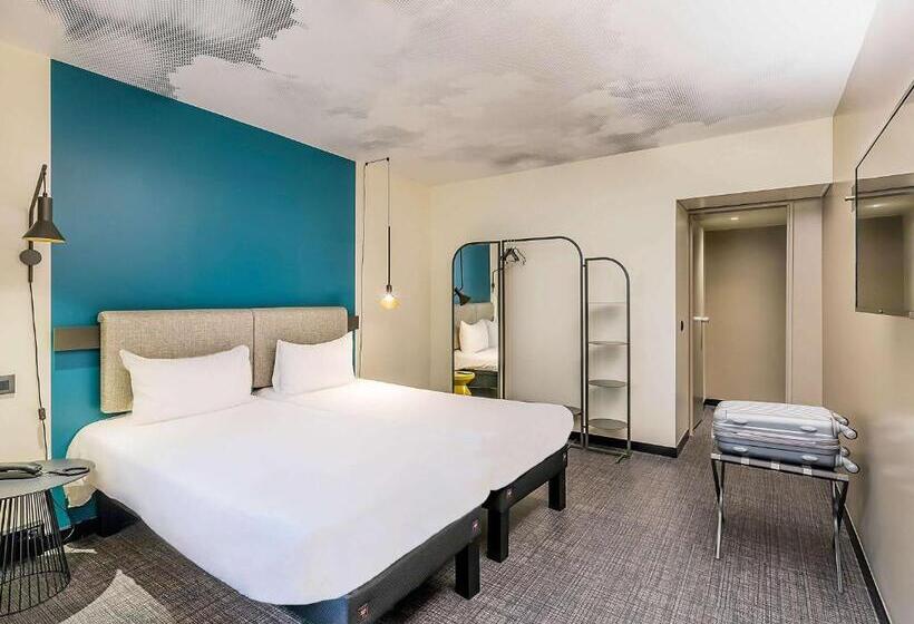 اتاق خانوادگی, Ibis Malaga Centro Ciudad