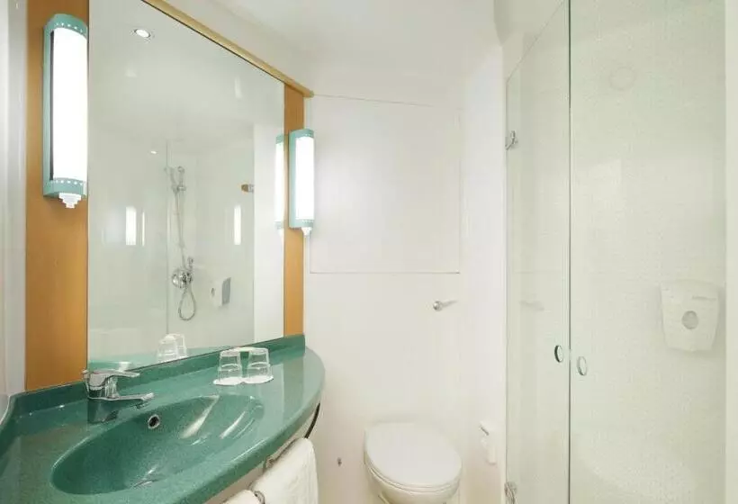 اتاق استاندارد, Ibis Malaga Centro Ciudad
