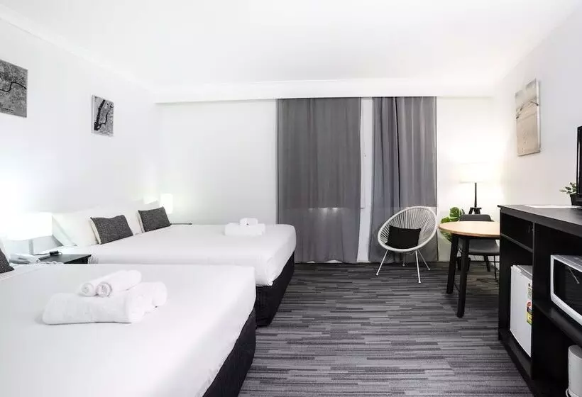 デラックスルーム, Joondalup City