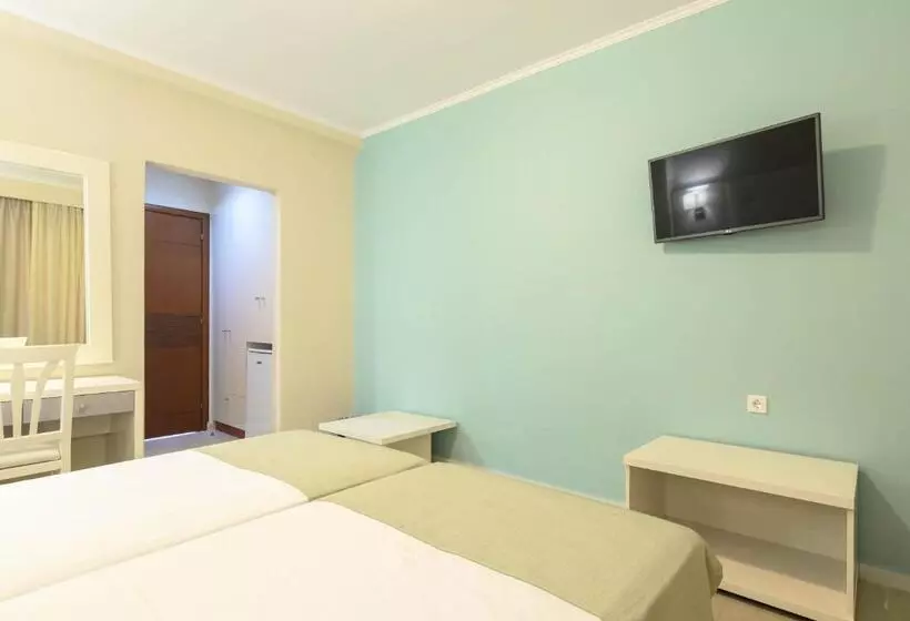 اتاق استاندارد با چشم‌انداز, Karras Grande Resort