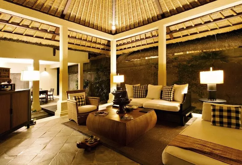 プール付３ベッドルーム　ビラ, Kayumanis Sanur Private Villa & Spa