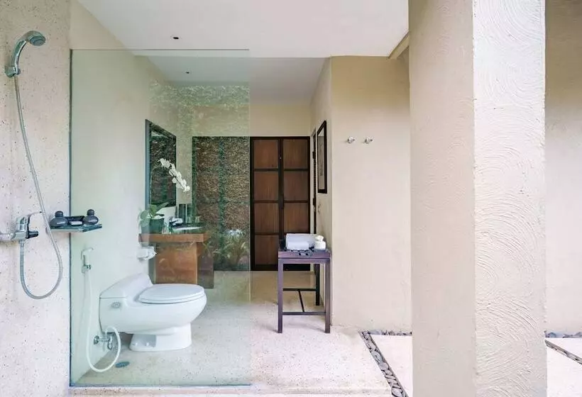 プール付３ベッドルーム　ビラ, Kayumanis Sanur Private Villa & Spa