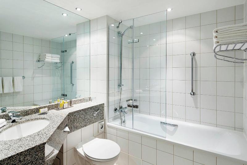 غرفة إدارية سرير كينج, Leicester Marriott