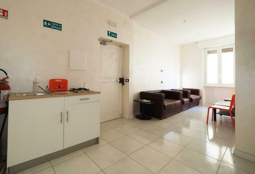 חדר סופריור, Osimar