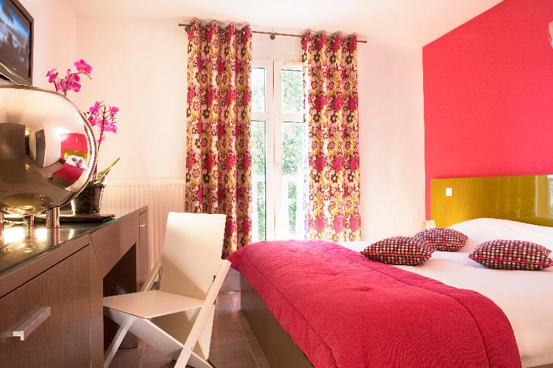 חדר סטנדרט לארבעה, Osimar