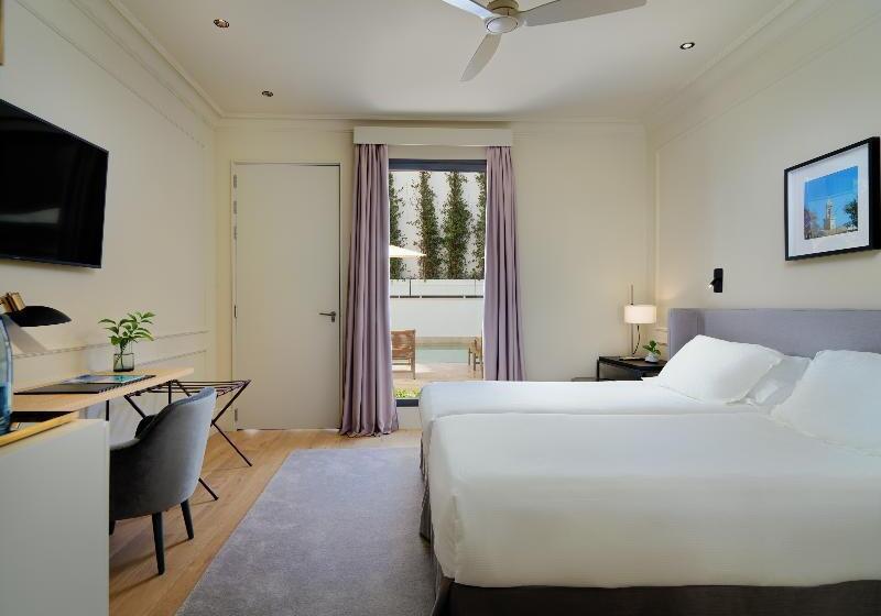 חדר סטנדרט לארבעה, Osimar