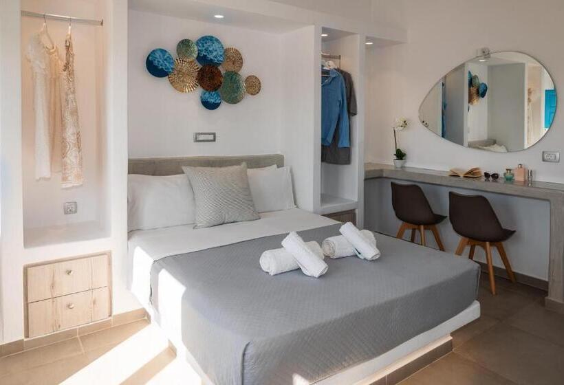 Номер Deluxe, Perissa Bay