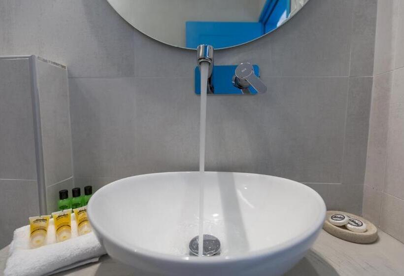 Номер Deluxe, Perissa Bay