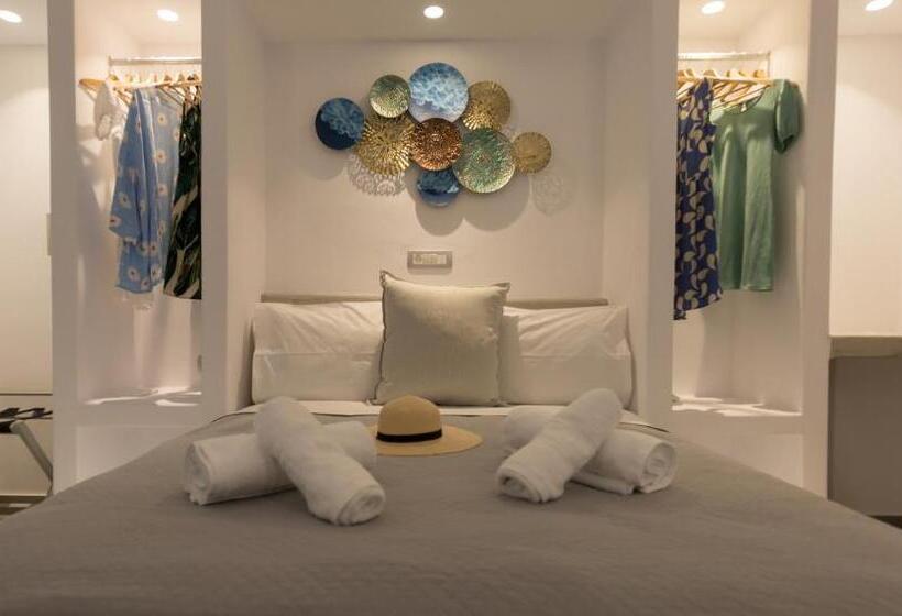 Номер Deluxe, Perissa Bay