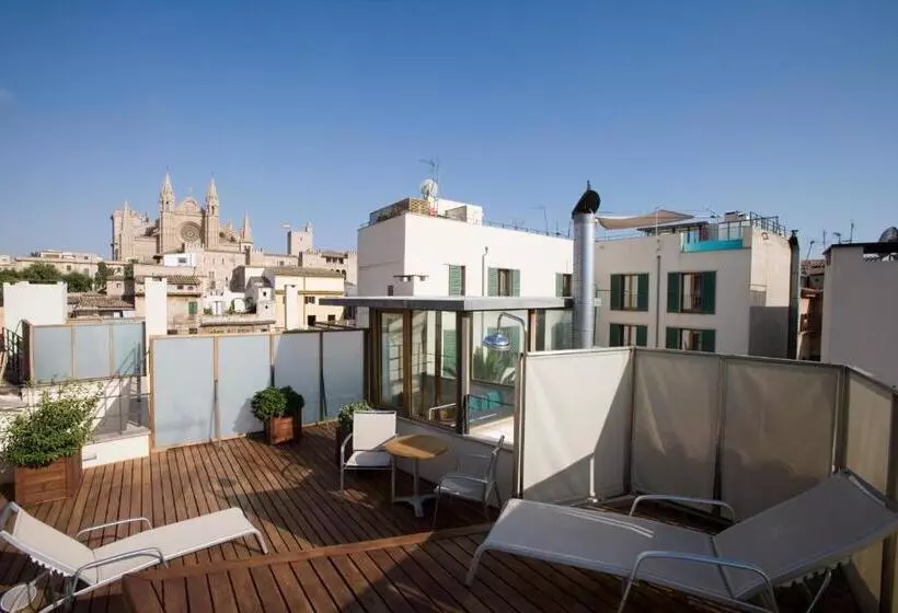 デラックススイート, Petit Palace Hotel Tres
