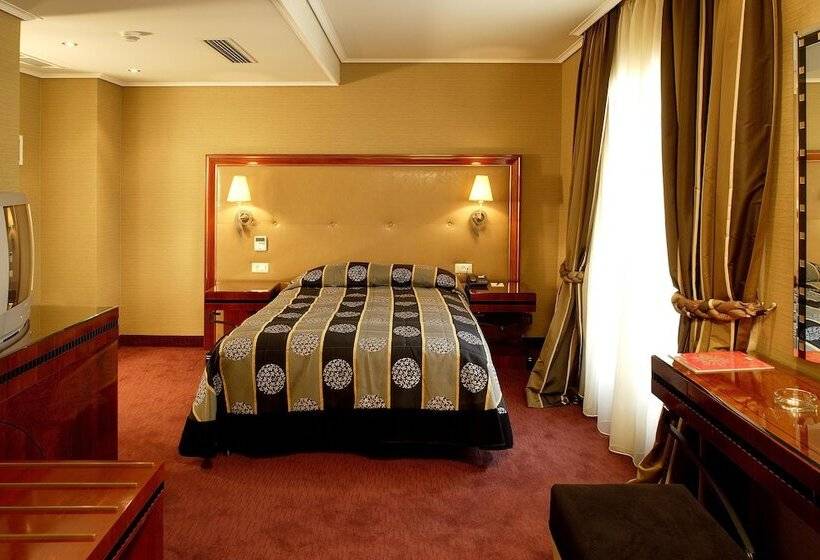 스탠다드 룸, Piraeus Theoxenia