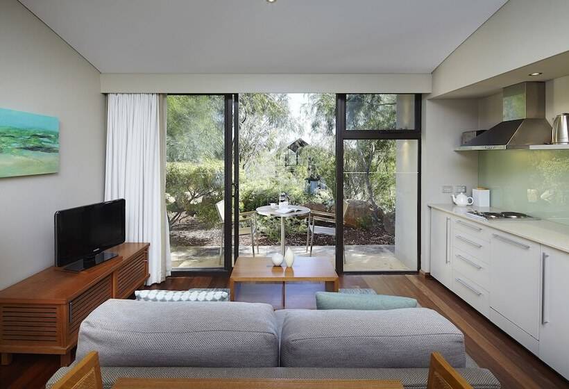 إستوديو قياسى, Pullman Bunker Bay Resort Margaret River