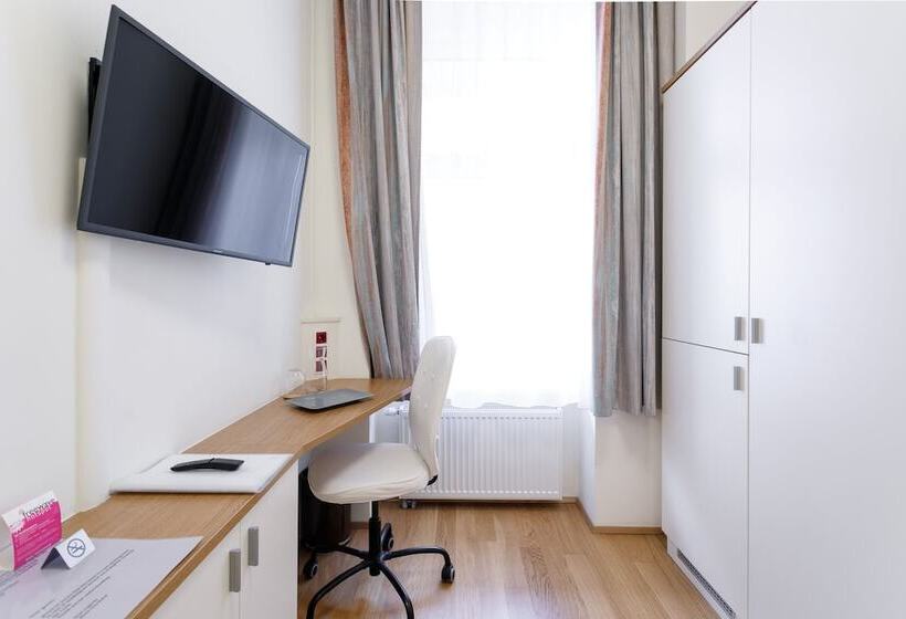 اتاق سوپریور یک تخته, Riess City Rooms   Self Check In