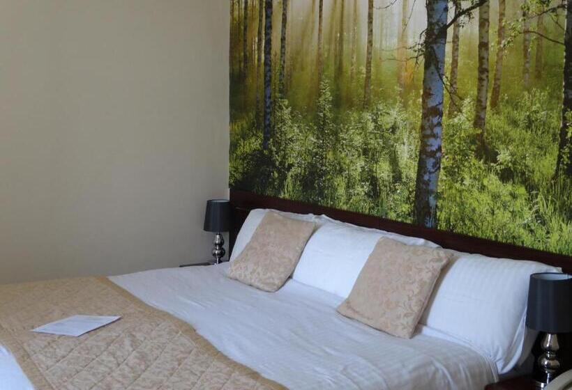 スーペリアールーム, Waverley