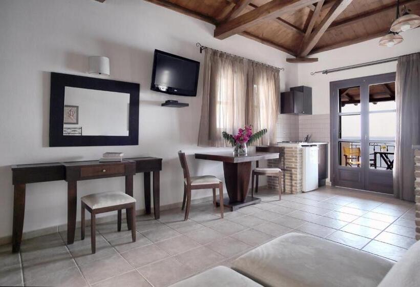 سوییت جونیور با چشمانداز دریا, Yalis