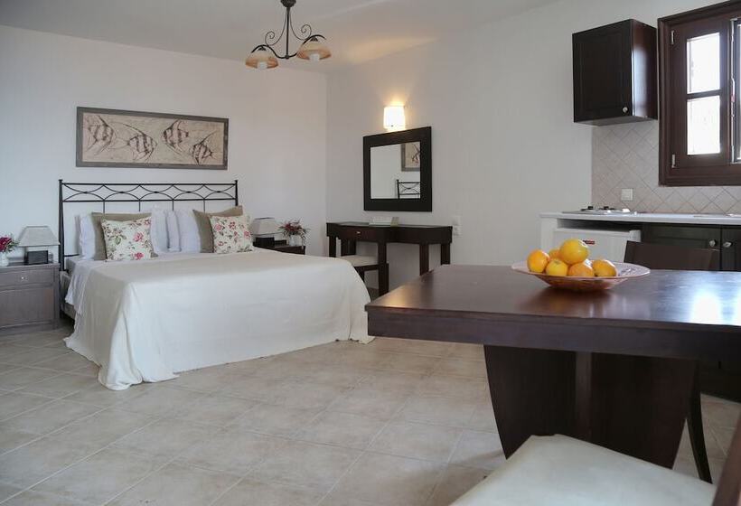 استودیوی استاندارد, Yalis