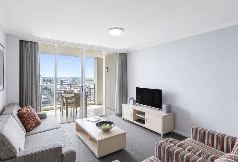 Апартаменты 2 Спальни, Oaks Brisbane Lexicon Suites