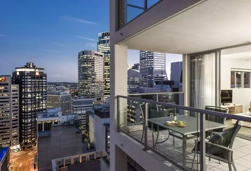 آپارتمان اجرایی 1 خوابه, Oaks Brisbane Lexicon Suites