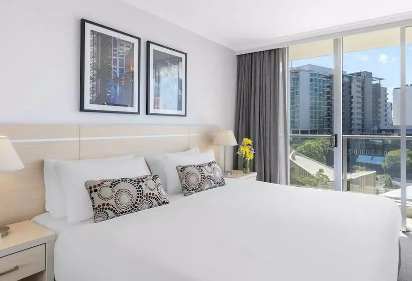 آپارتمان 2 خوابه, Oaks Brisbane Lexicon Suites