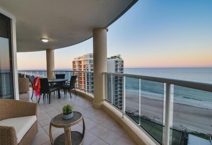 Superior 2-bedroom flat with sea view, Xanadu Resort