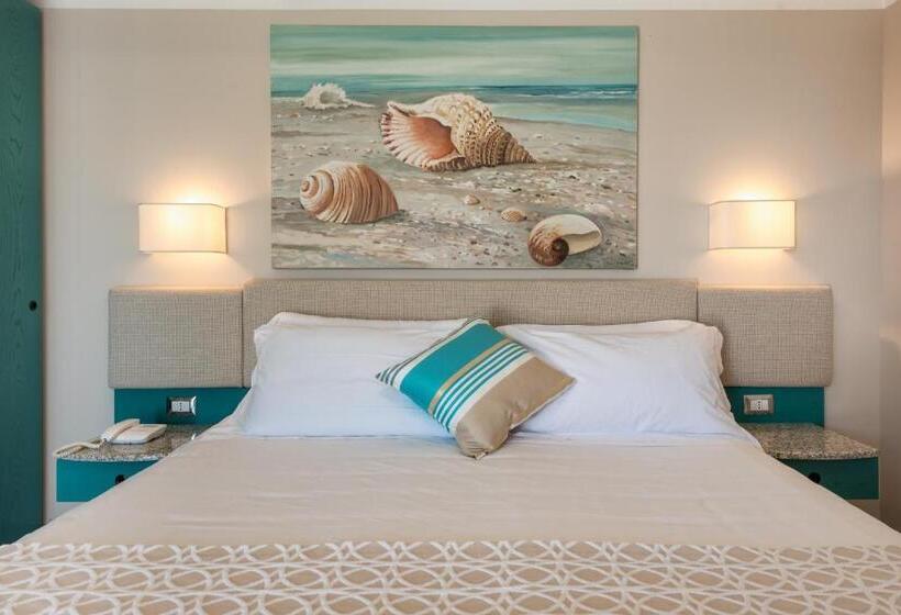 标准间, Acacia Marina