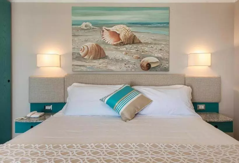 اتاق استاندارد, Acacia Marina