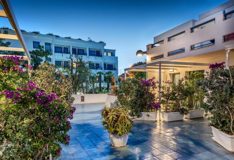 Номер Стандарт, Acacia Marina