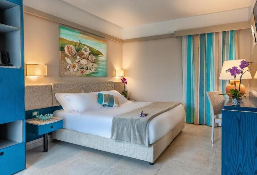 标准间, Acacia Marina