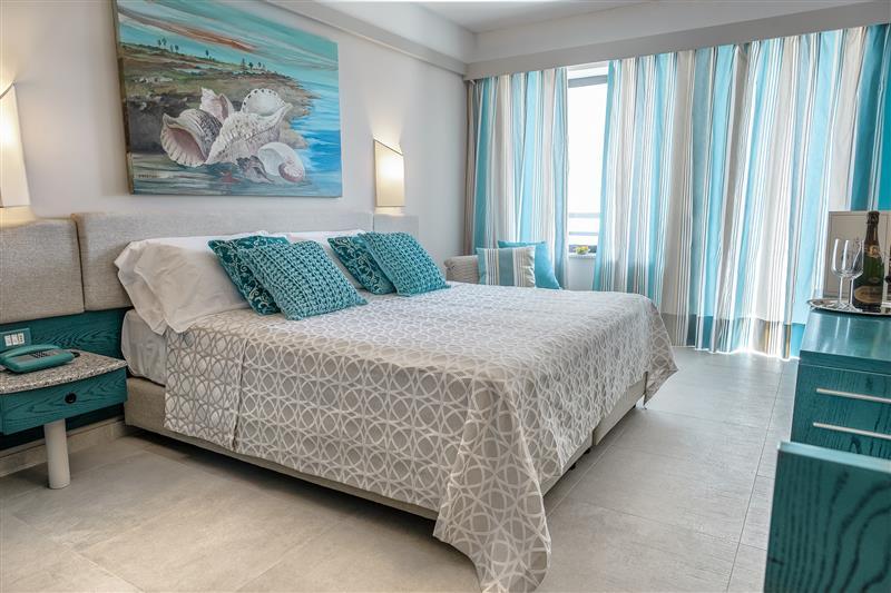 高级大房间, Acacia Marina