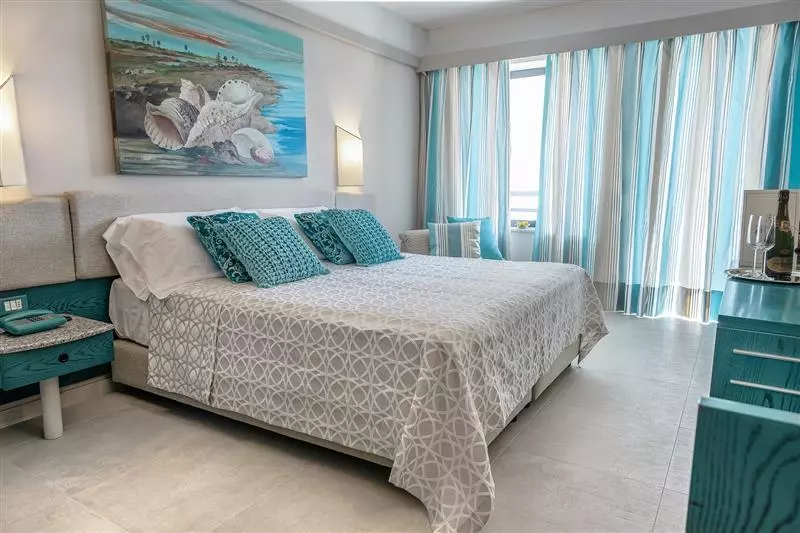 اتاق سوپریور, Acacia Marina
