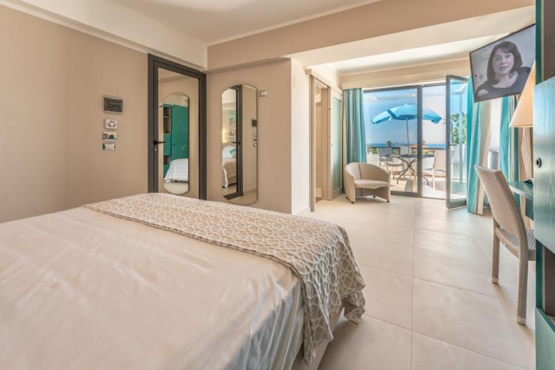 豪华海景房, Acacia Marina